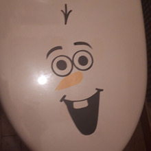 トイレの便器をオラフに変身