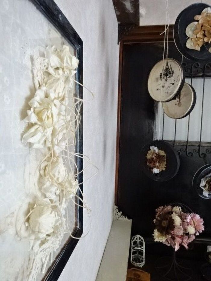 ここの壁に飾って見ます♪