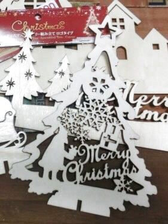 こちらの木製組み立てパネルです!