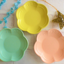 【セリア】パステルカラーが可愛い♡ストーンウェアプレート