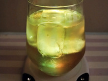 ダイソー☆光るコースターがすごく良いです〜♡