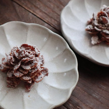 本物みたい?!松ぼっくりケーキ