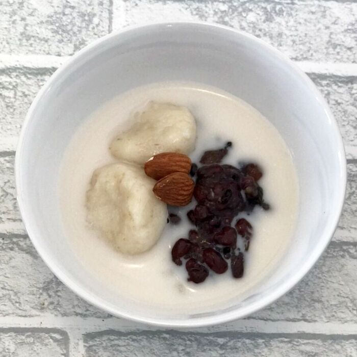 美容と健康をサポート!雑穀レシピ♪【豆腐白玉デトッ穀ぜんざいのアーモンドミルク仕立て】