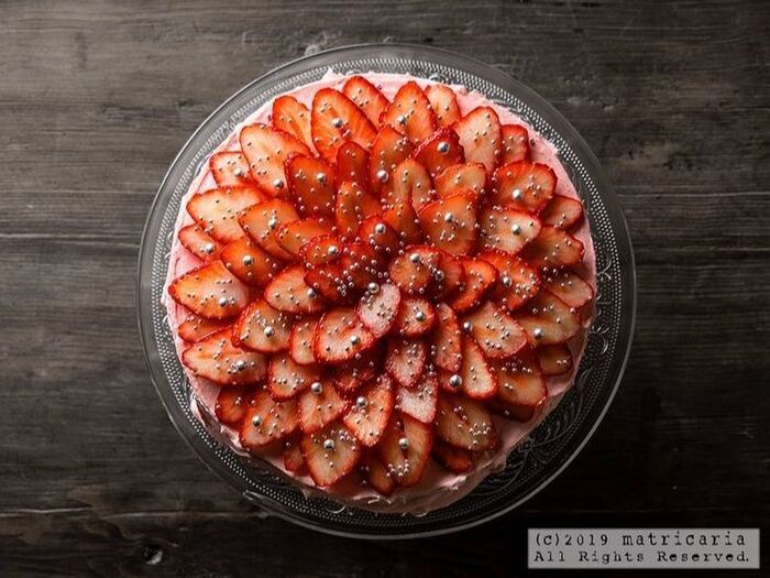 キャンドルを立ててもかわいいです♡