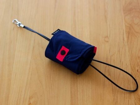 そのままエコバッグをたたむ