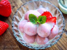 ♡いちご白玉♡【#おやつ#簡単レシピ#時短#練乳】