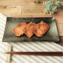 材料4つで簡単★味付け稲荷の餅チーズ揚げ