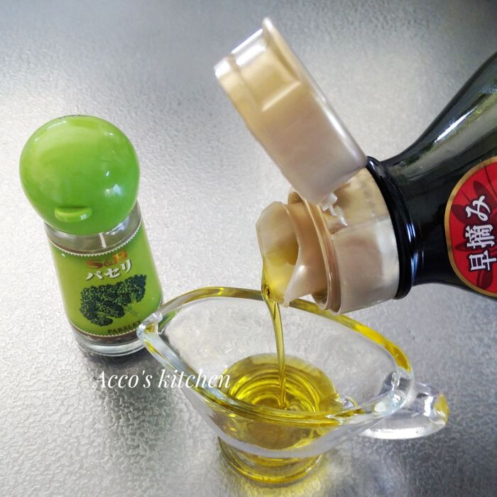 ⑨オリーブオイルソースを作る