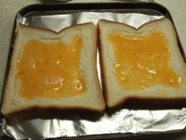 卵液を流し入れて焼くだけ