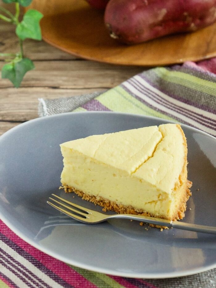 ヨーグルトの水切り不要!さつまいもチーズケーキ*生クリームなしでカロリーオフ
