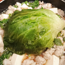 丸ごとレタス鍋
