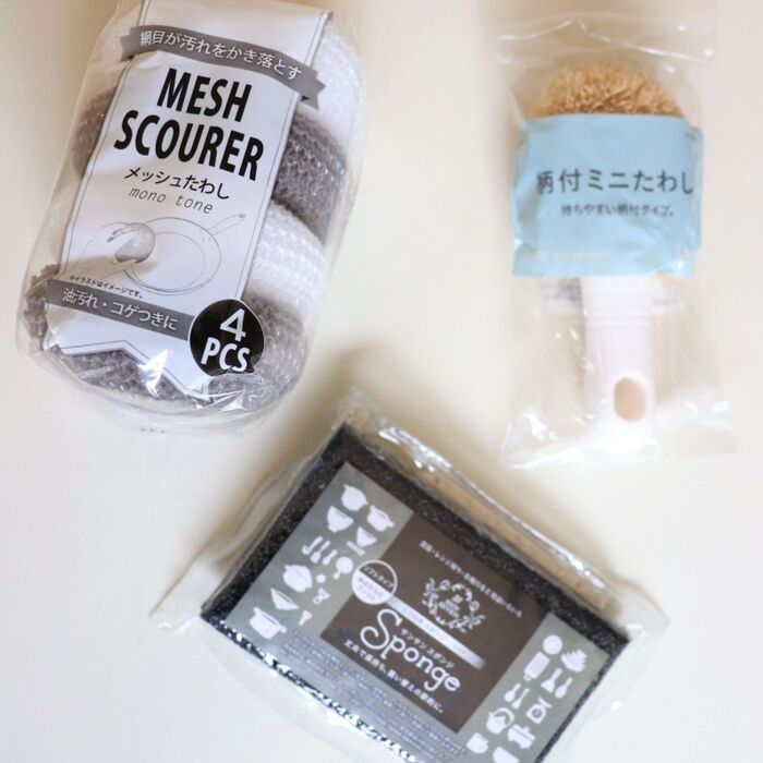 使っているスポンジやたわし