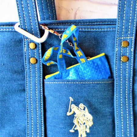 子供達とお出かけにいつも飴ちゃん入れてます。