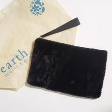 500円!earthのファークラッチバッグ