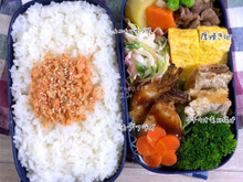 お気に入りサラダを入れた主人弁当☆整腸作用にも!【カブフライ】