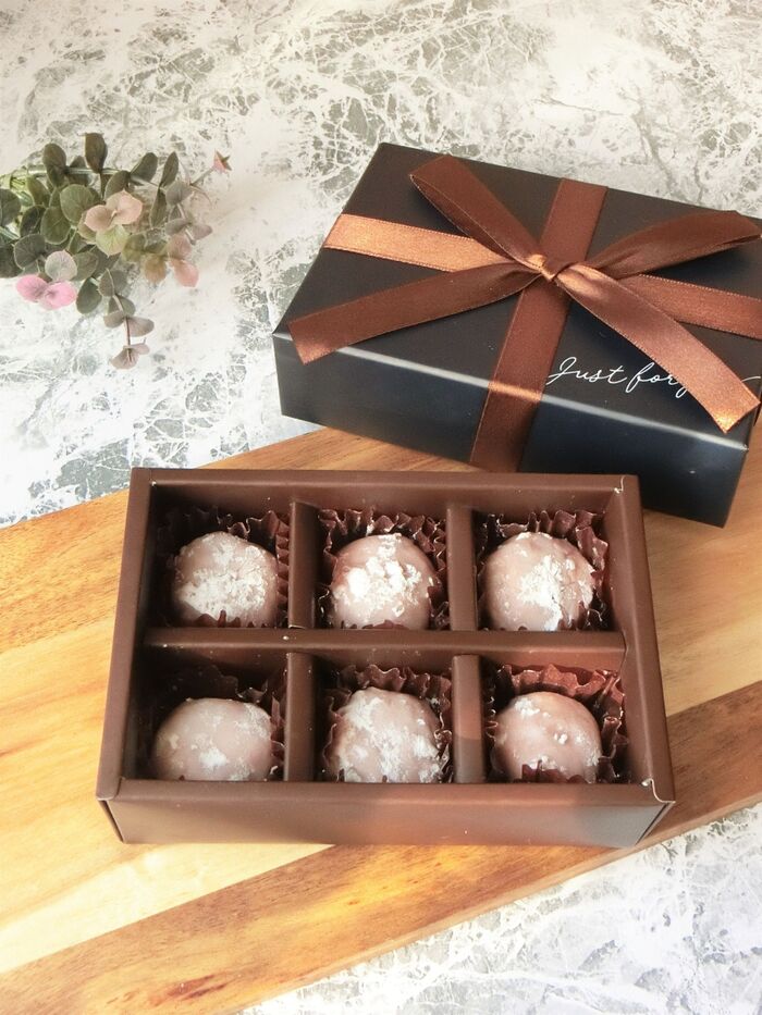 材料3つ★ルビーチョコのトリュフ