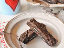 材料2つ!友チョコにも♡親子で作るバレンタインチョコレートバー