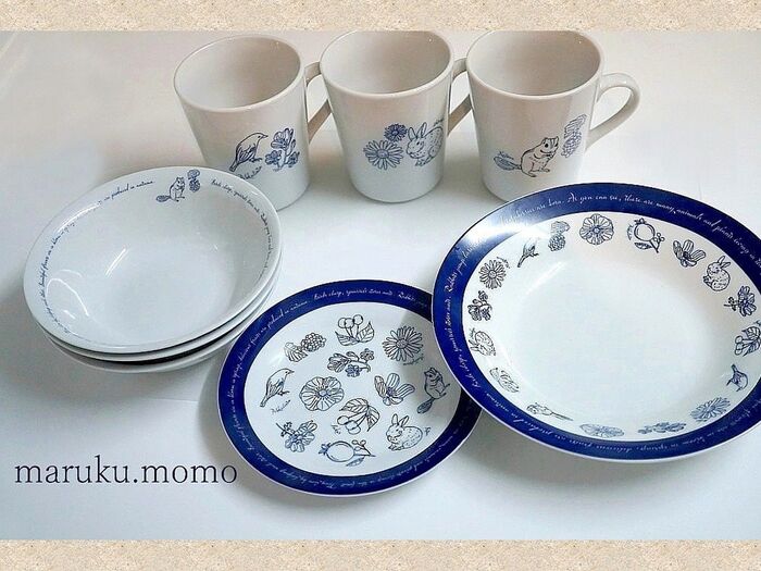 今まで1番好きな100均の食器かも♪大人可愛い❤ダイソーの食器シリーズ