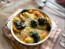 牛乳無しでもおいしい~エビのホワイトソースグラタン