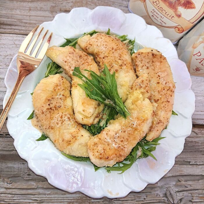 ささみのオリーブ焼き水菜とごまドレッシング