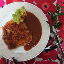 ジョージア料理 /// Табака(タバカ) トケマリの最大の友