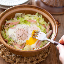 キャベツと卵の土鍋蒸し。夕食のおかず、ワインのお供にも!