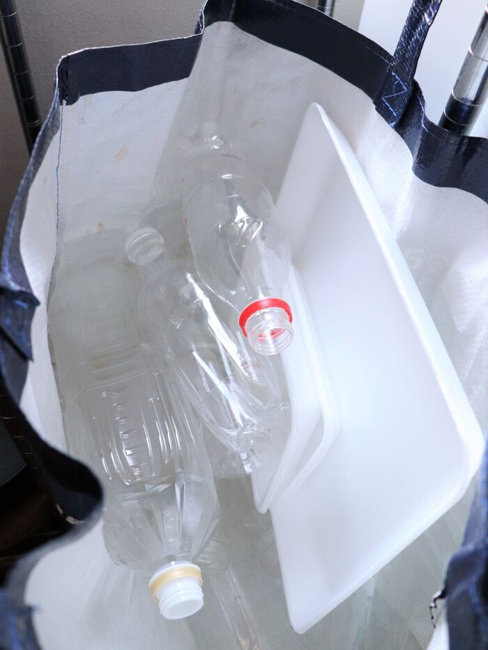 ペットボトル入れに