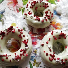 ホットケーキミックスで簡単!バレンタイン♡映えドーナッツ♪