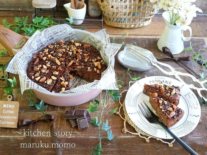 食べるたびにザクザク香ばしい❤ナッツ入りチョコバナナケーキ(フライパンで作れる♪)