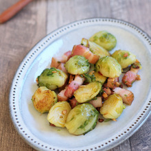 食卓に春を♪芽キャベツのペペロンチーノ