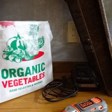 【我が家のゴミ箱事情④*作業部屋編】100均グッズを再利用!雑多な場所には簡易ゴミ箱!