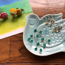 貼るだけ♪引っかけるだけ♪簡単3つのイヤリング