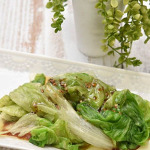 無限レタス!レタスがいくらでも食べられる「牡蠣醤油ガーリックオイルかけ」