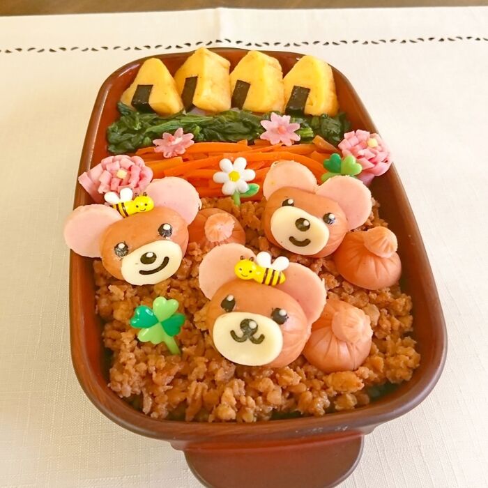 くまさんのほのぼのピクニック