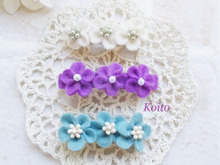 フェルトで作る小さなお花のバレッタ