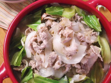 食材3つでキャベツがモリモリ食べられる キャベツと豚肉の甘酒鍋