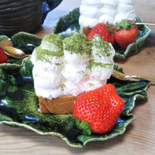 ♡簡単♡おうちカフェスイーツ!市販のカステラ&生クリーム&苺