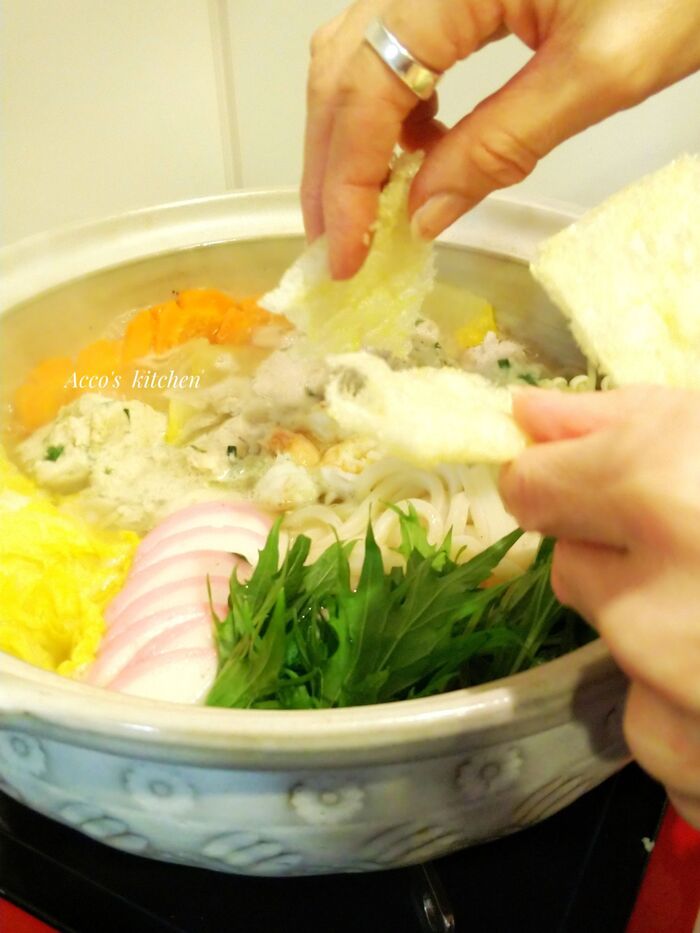 ⑥その他の食材を入れます