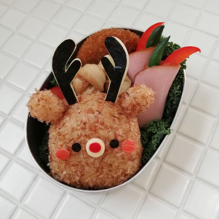 ⑦パーツを乗せます。