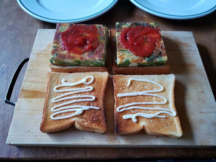 <サンドイッチ作り>