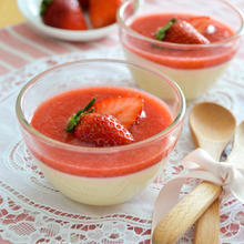 絶品!いちごのブラマンジェ。とろけるスイーツ♪パーティーに。