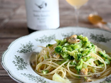 簡単・手軽♡あさりとブロッコリーの中華風スープパスタ【冷凍食材活用】