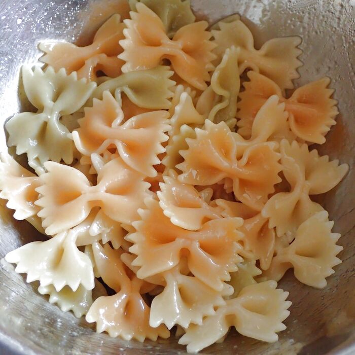 2.パスタを茹でる