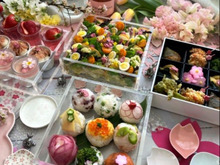 華やかに飾って!おうちで楽しむお花見弁当!