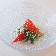 いちごと春菊の白和え