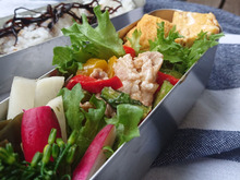 スリムなお弁当箱っていい✨