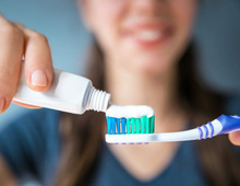 【予防歯科】って何?セルフケアの要点や昼歯みがきの効用を知ろう!