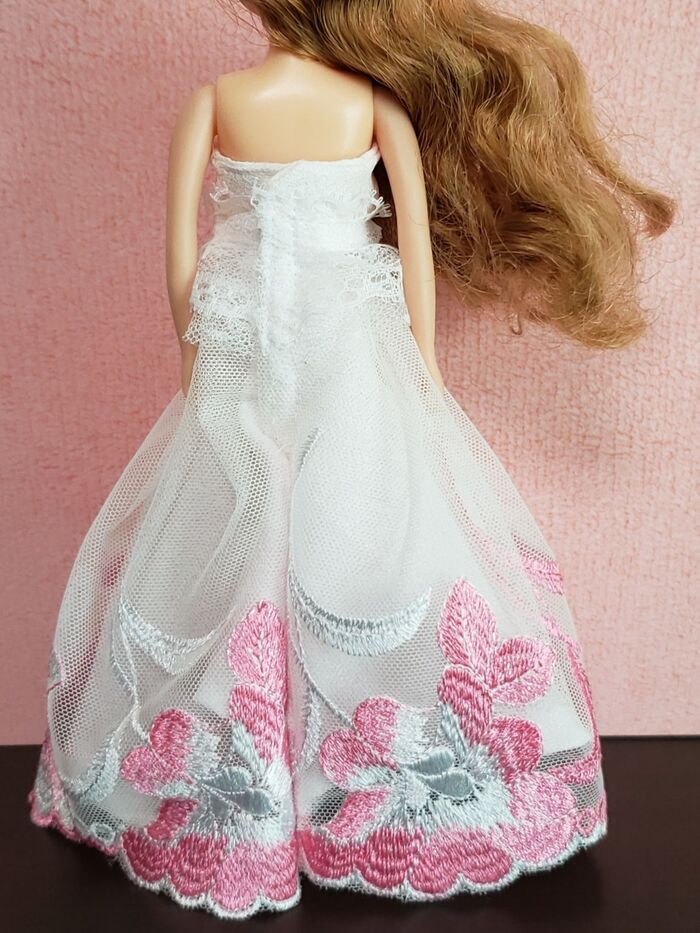 後ろにソフトマジックテープを縫い付ける