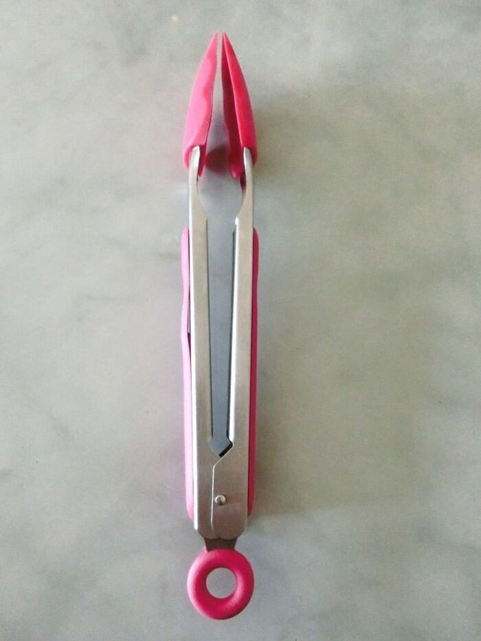 こういうのが欲しかった♪ シリコントング