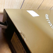 ケーブルの量に合わせて調節可能!段ボール箱でケーブルボックス